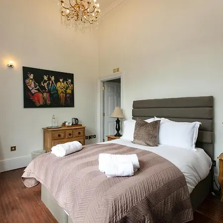 Old Down Manor Hotel
