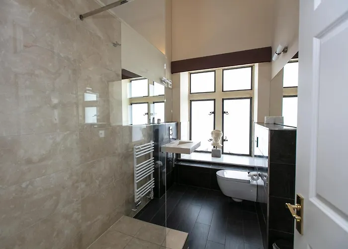 Old Down Manor * Bristol