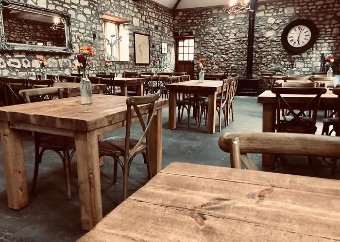 Old Down Manor فندق *